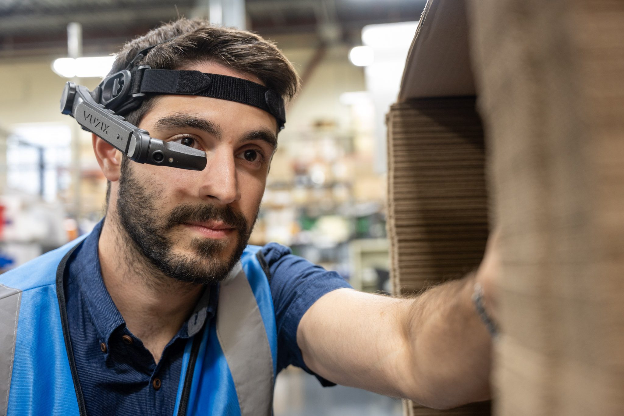 Vuzix LX1 pick and pack